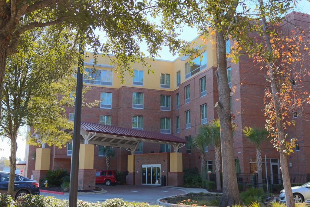 Comfort Suites Charleston West Ashley Bagian luar foto