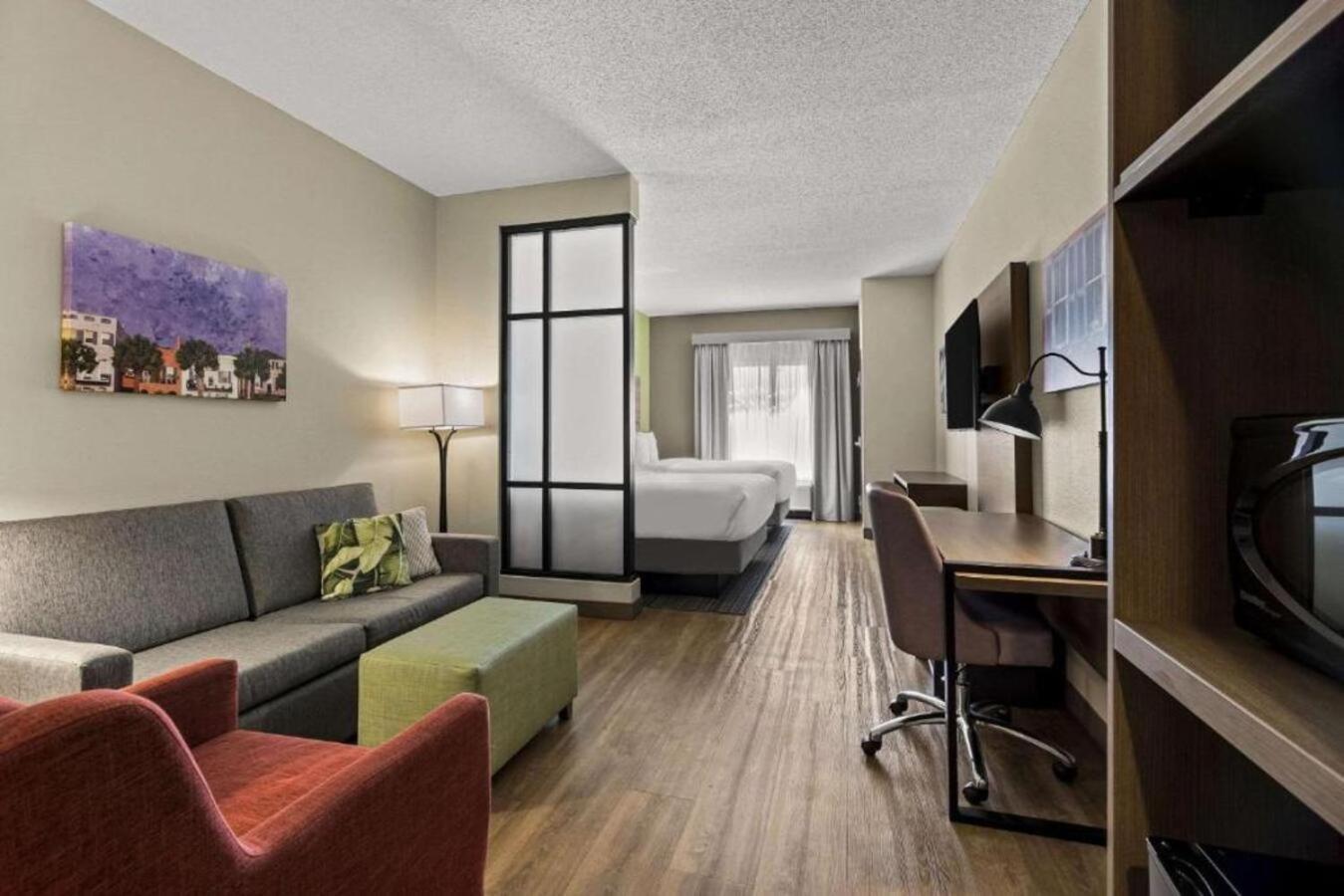 Comfort Suites Charleston West Ashley Bagian luar foto